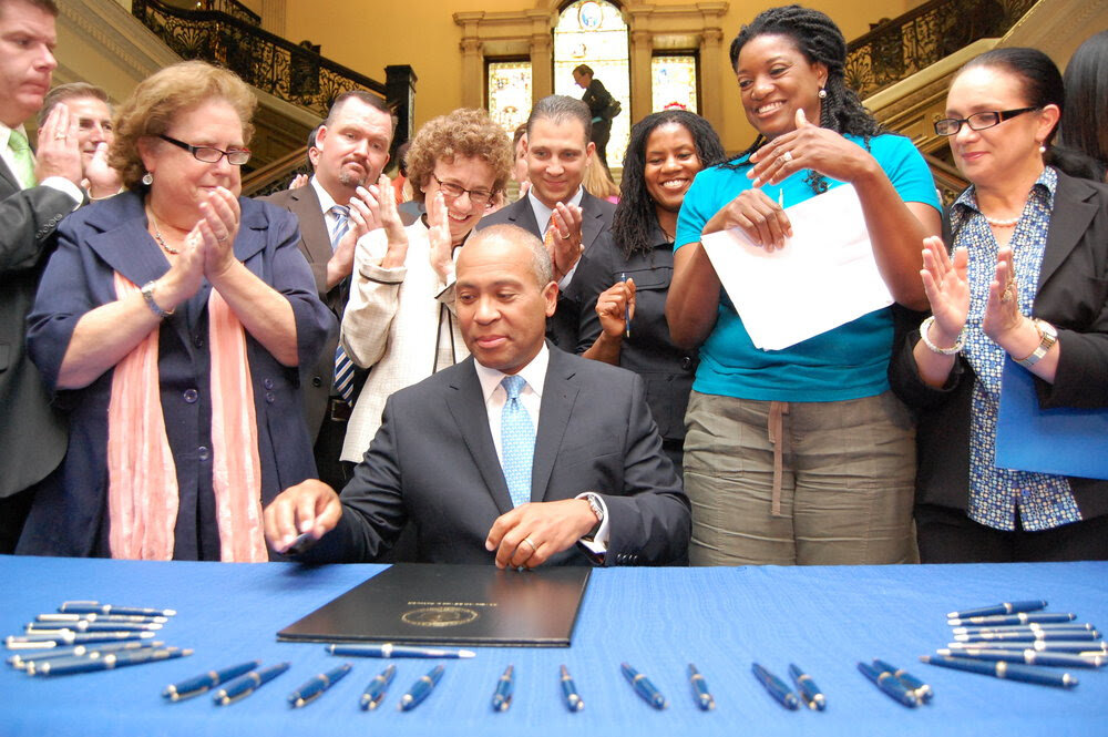 Photo taken in 2015 at the signing of the Domestic Worker Bill of Rights.